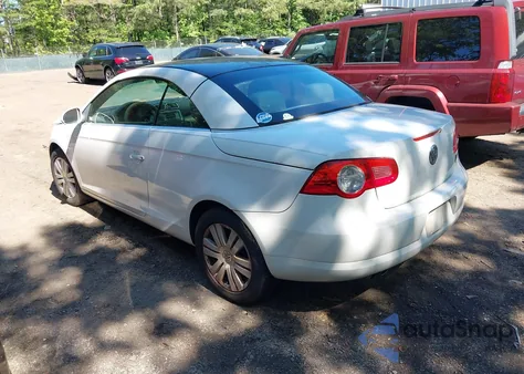 2008 Volkswagen Eos Komfort/Turbo z USA, uszkodzony, nr VIN WVWAA71F98V040279